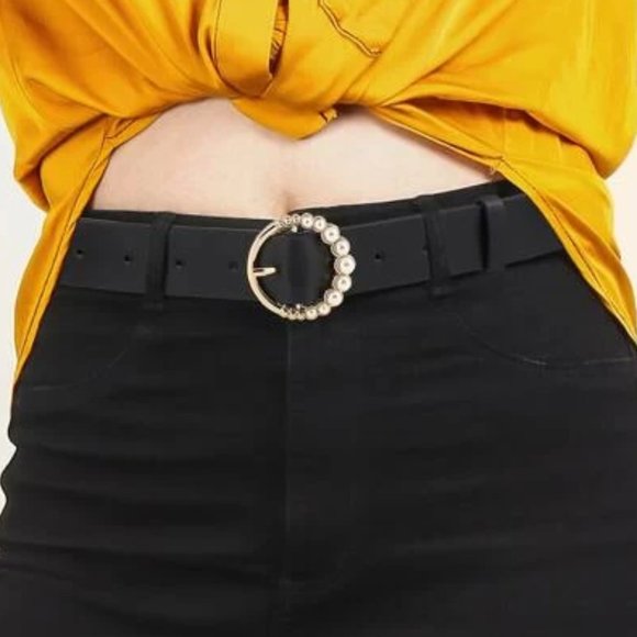 Accessories - ✨Host Pick✨Black Pearl Decor Buckle Belt